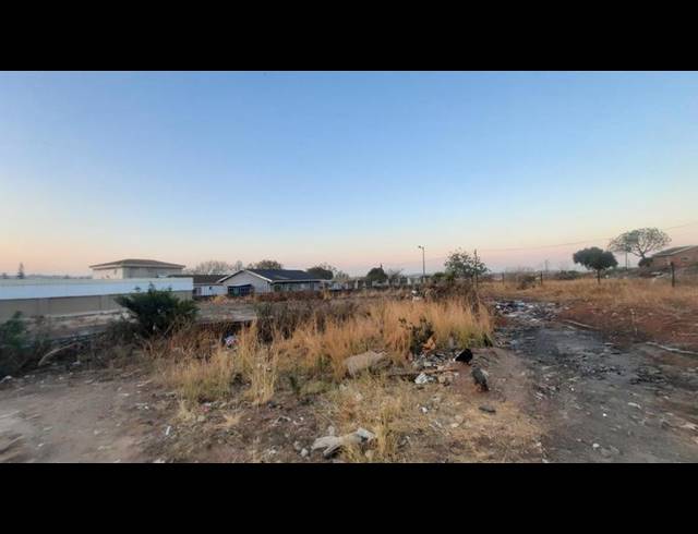 LAND FOR SALE IN REDFERN